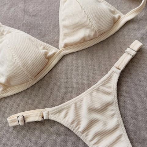 Vải thun gân Ruby may trang phục Bikini